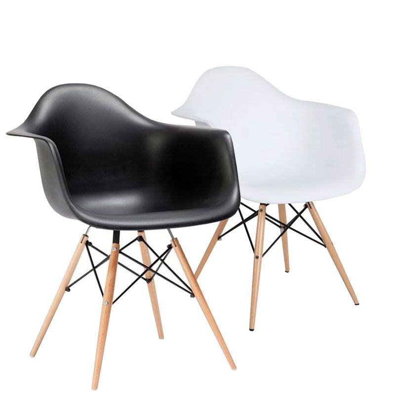 Silla Donna Eames con Apoyabrazos Tipo Butaca Negra
